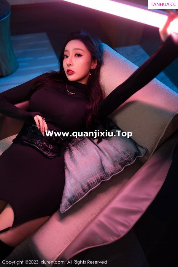 王馨瑶  [XiuRen]高清写真图 2023.01.06 No.6099 王馨瑶yanni 美腿妩媚第45张图片